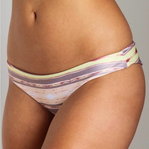 Tori Praver Jasmine Wrap Bikini in Indian Wells Skin print - Picture 3 of 5